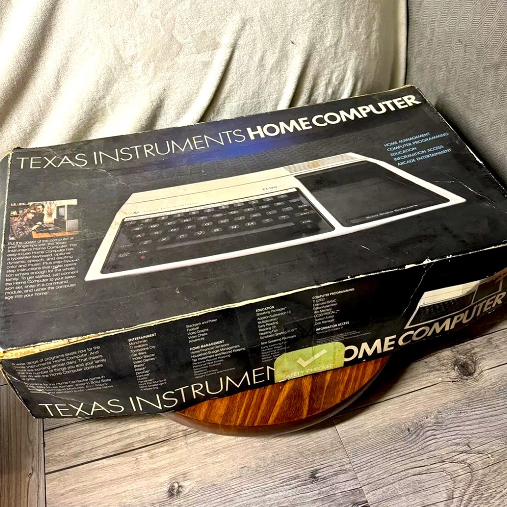 Vintage Texas Instruments TI-99-4A Home Computer w/games, reference guide Tested